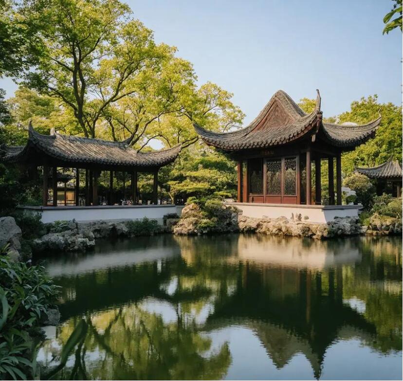 桐柏县雨珍餐饮有限公司